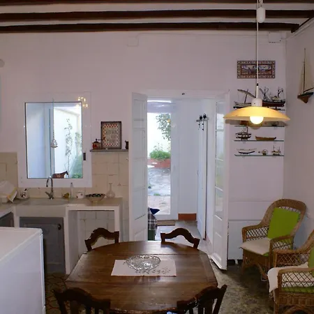 Holiday home Oricagi House Modernist Style By Hlclub Agency Vilanova i la Geltru